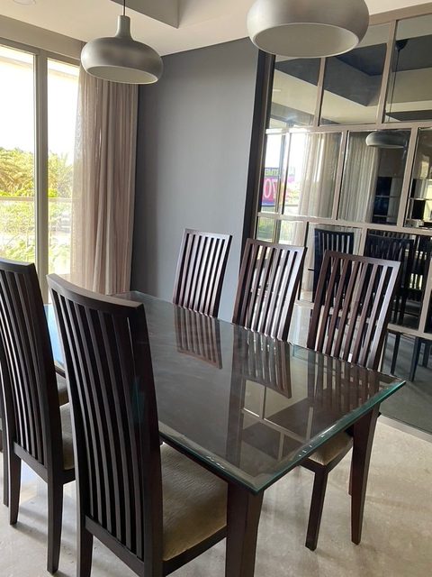 Apartemen Gold Coast PIK — custom furniture & interior oleh Logica.Space